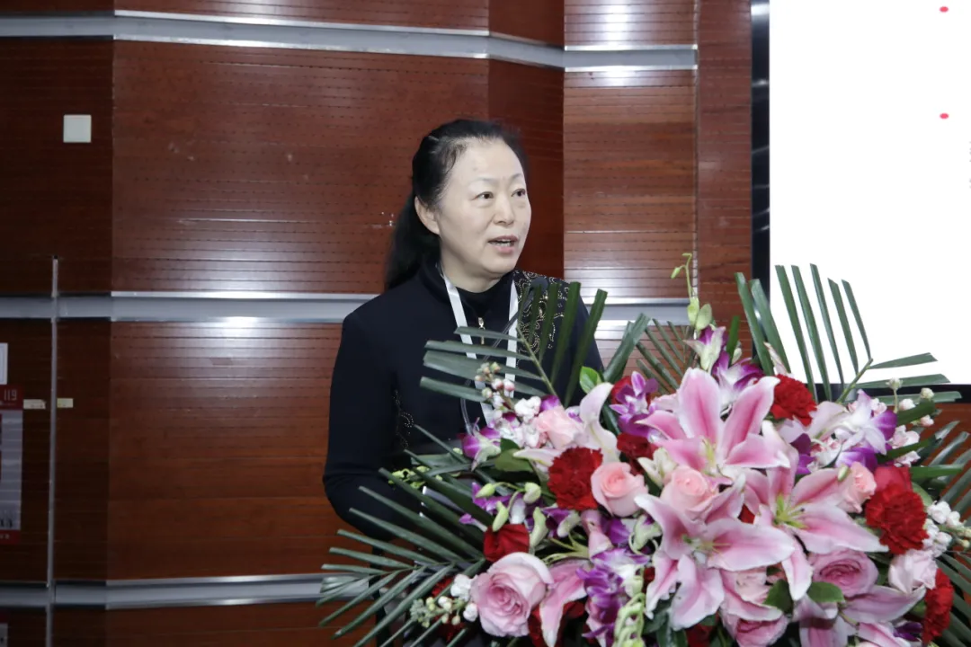 45高等教育出版社 龙杰副总编辑.jpg