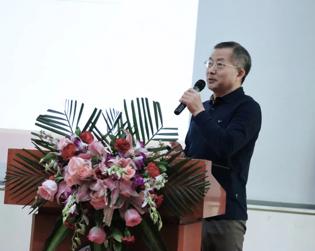 43漫画网站
  孙银新教授.jpg