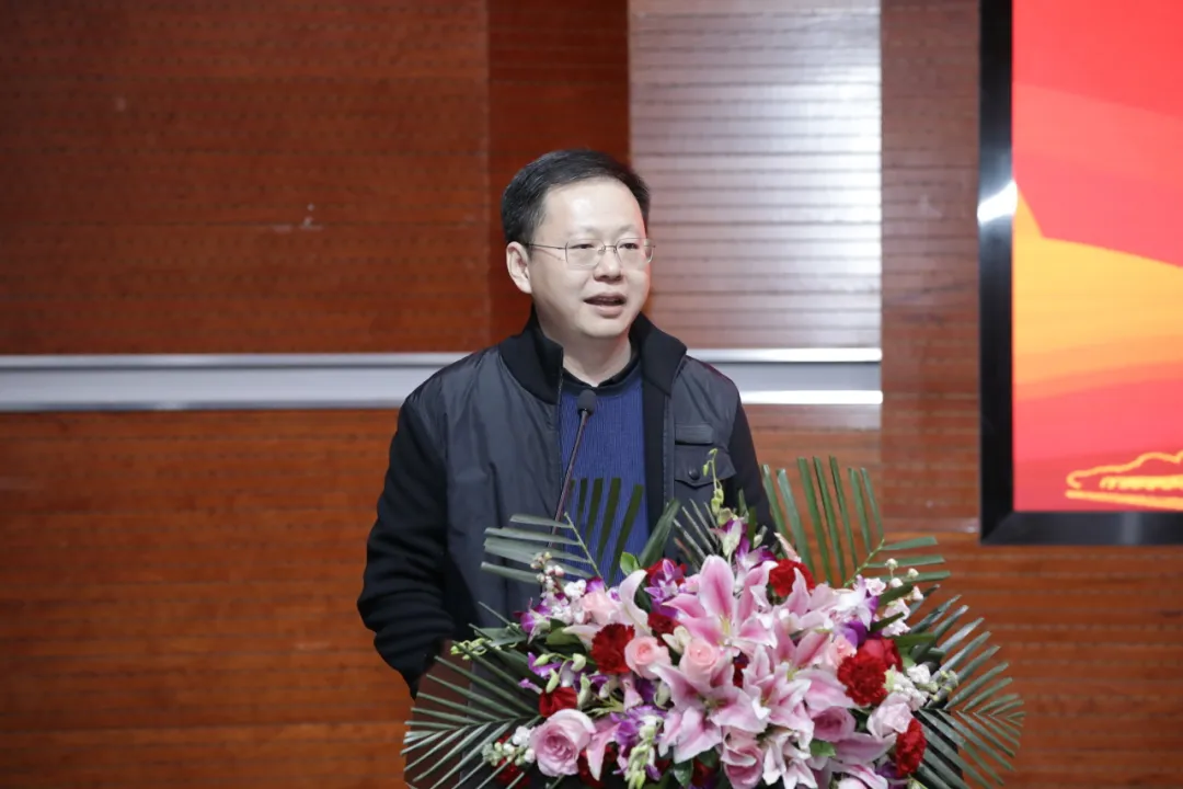 14漫画网站
  李煜晖教授.jpg